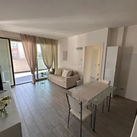 Apartment Bilocale - Stazione *